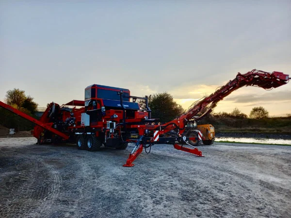 DOWNS-FIELDLOADER-CAROTTE-MARAICHAGE-A14184D6-D5FE-42D7-A6C1-BC77CB6E1FE6_1_105_c.jpg