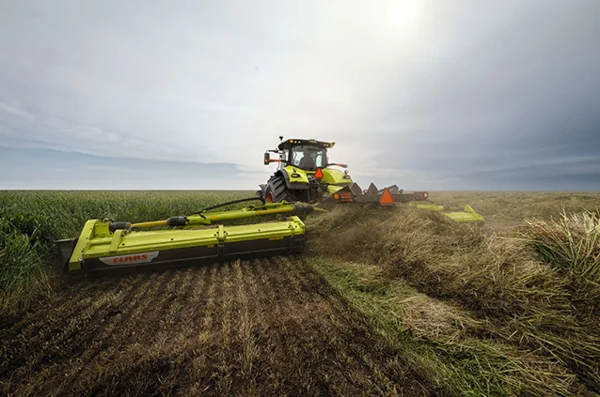 CLAAS-FENAISON.jpg